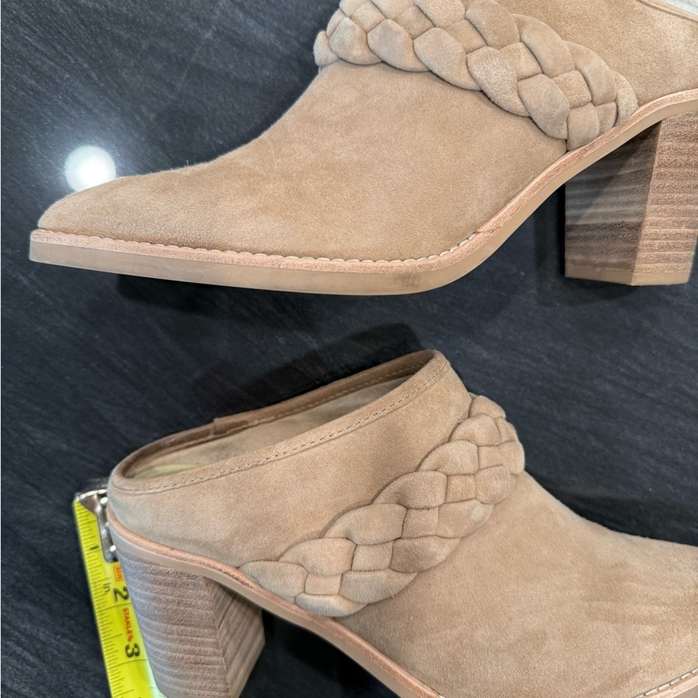 Dolce Vita suede mule. Size 7.5. - Picture 7 of 7